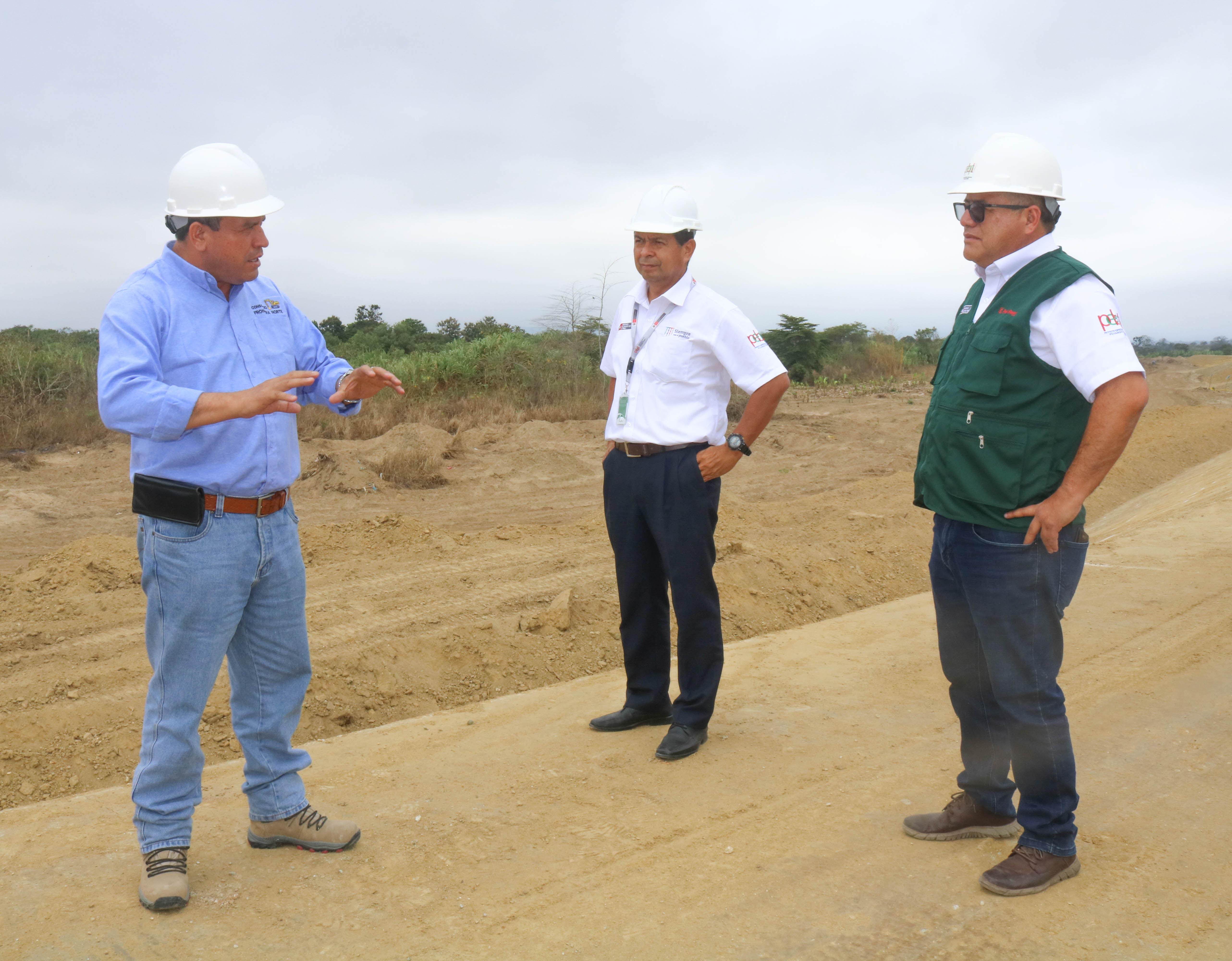 Director Ejecutivo del PEBPT Visitó Creación de la Defensa Ribereña Margen Izquierda del Río Zarumilla - Tramo II