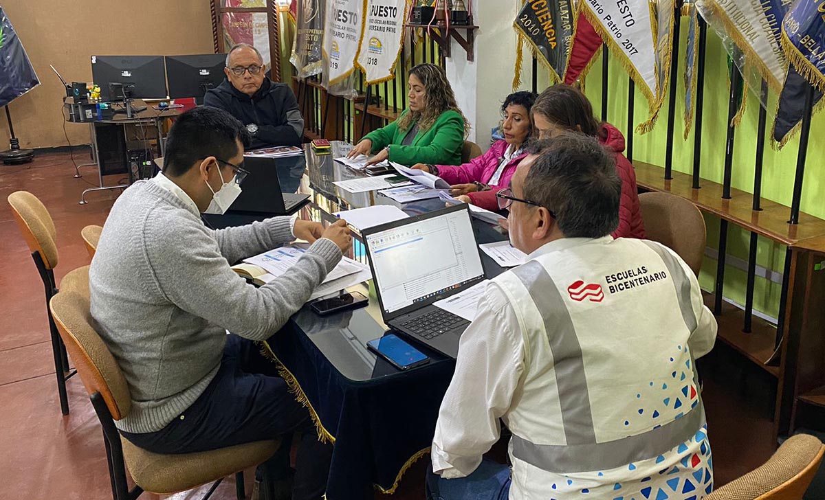 Se instaló mesa técnica con comunidad educativa de la IE General Prado