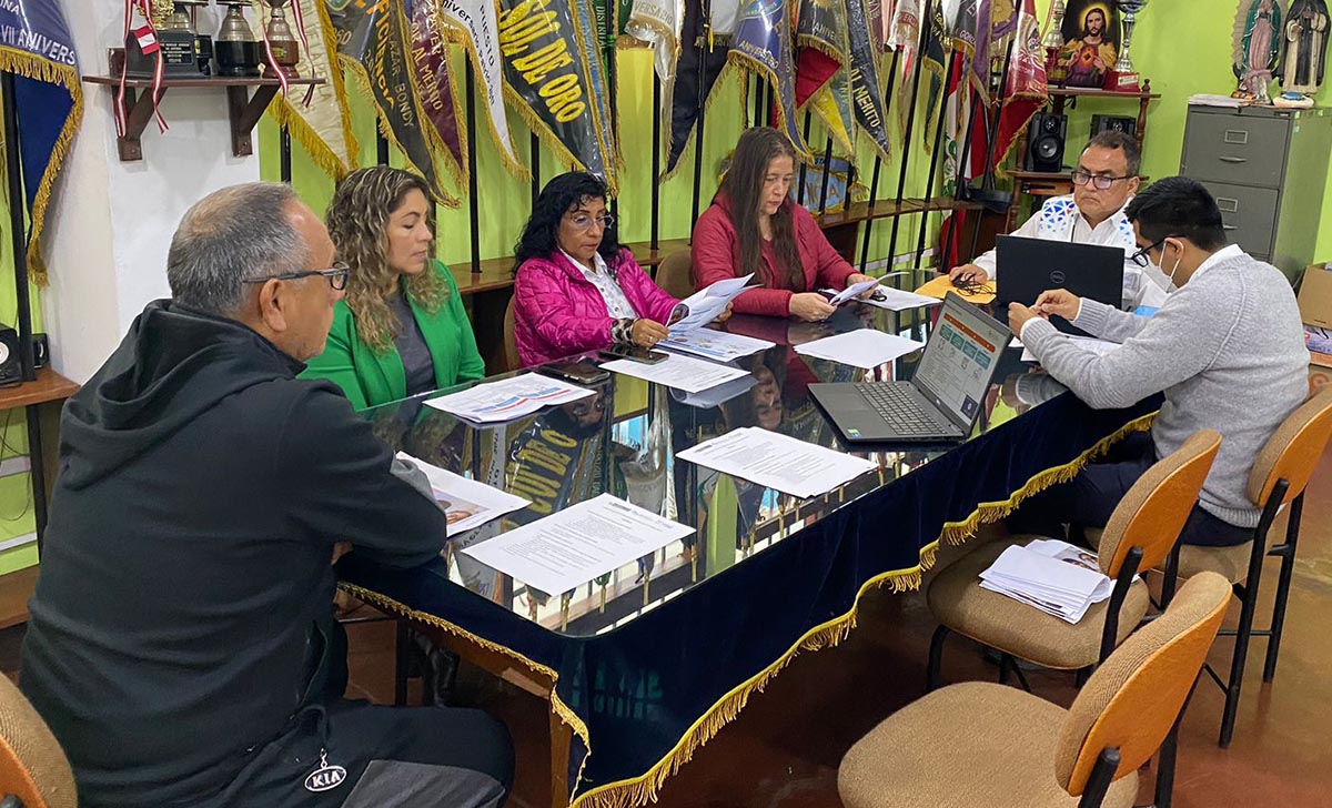 Se instaló mesa técnica con comunidad educativa de la IE General Prado