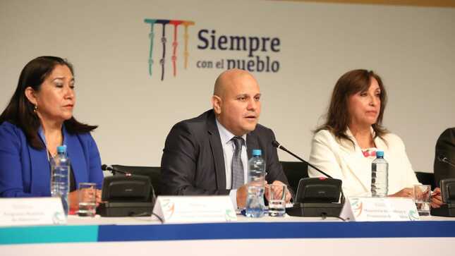 Ministro Alejandro Salas