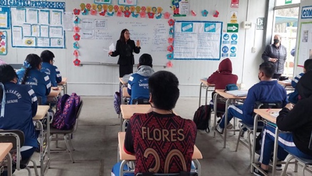 Dictan charla sobre violencia escolar a estudiantes de la I.E. 7094 Sasakawa