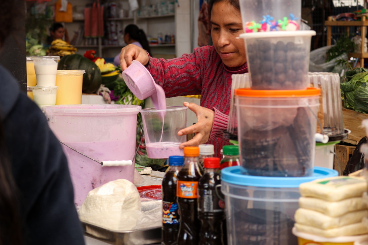 Mercados “Esperanza a Triunfar” y “Santa Rosa”, ofertan productos frescos y baratos y se convierten en los favoritos de las amas de casa