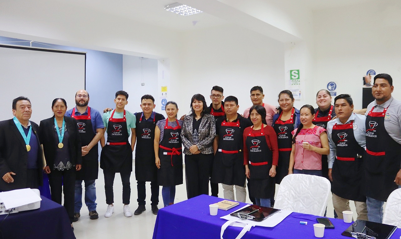 Actividad contó con la participación de autoridades regionales, la Central de Cacaco y Café y Cámara de comercio
