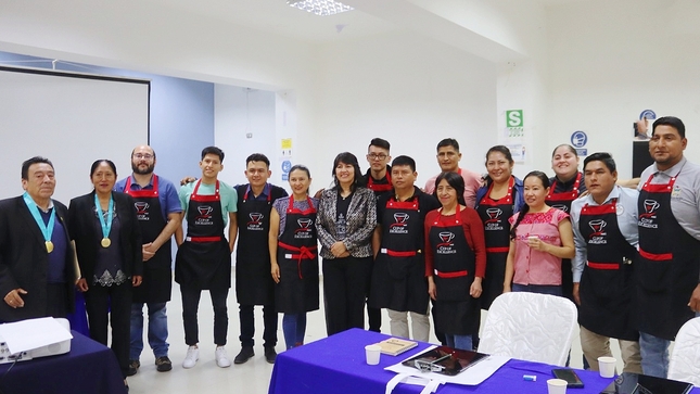 Actividad contó con la participación de autoridades regionales, la Central de Cacaco y Café y Cámara de comercio 