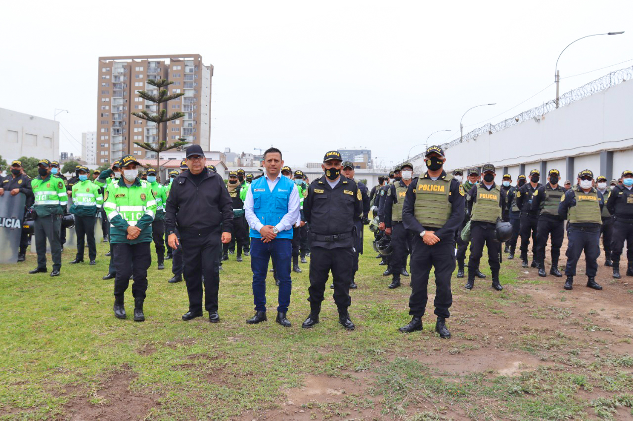 Foto Visita Maranga con Policía Nacional del Perú