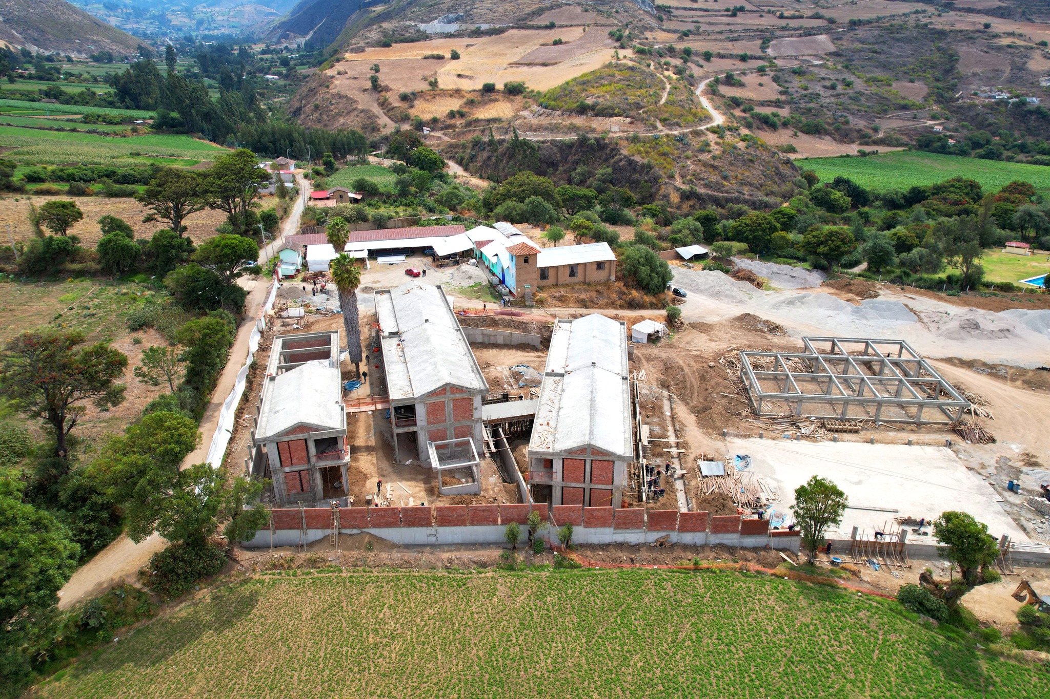 Vista panorámica de la obra del Instituto