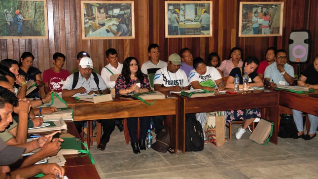 Inauguración del taller en Pucallpa