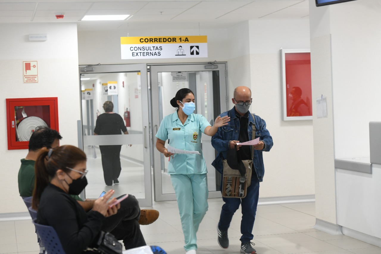 Atención en Hospital de la PNP