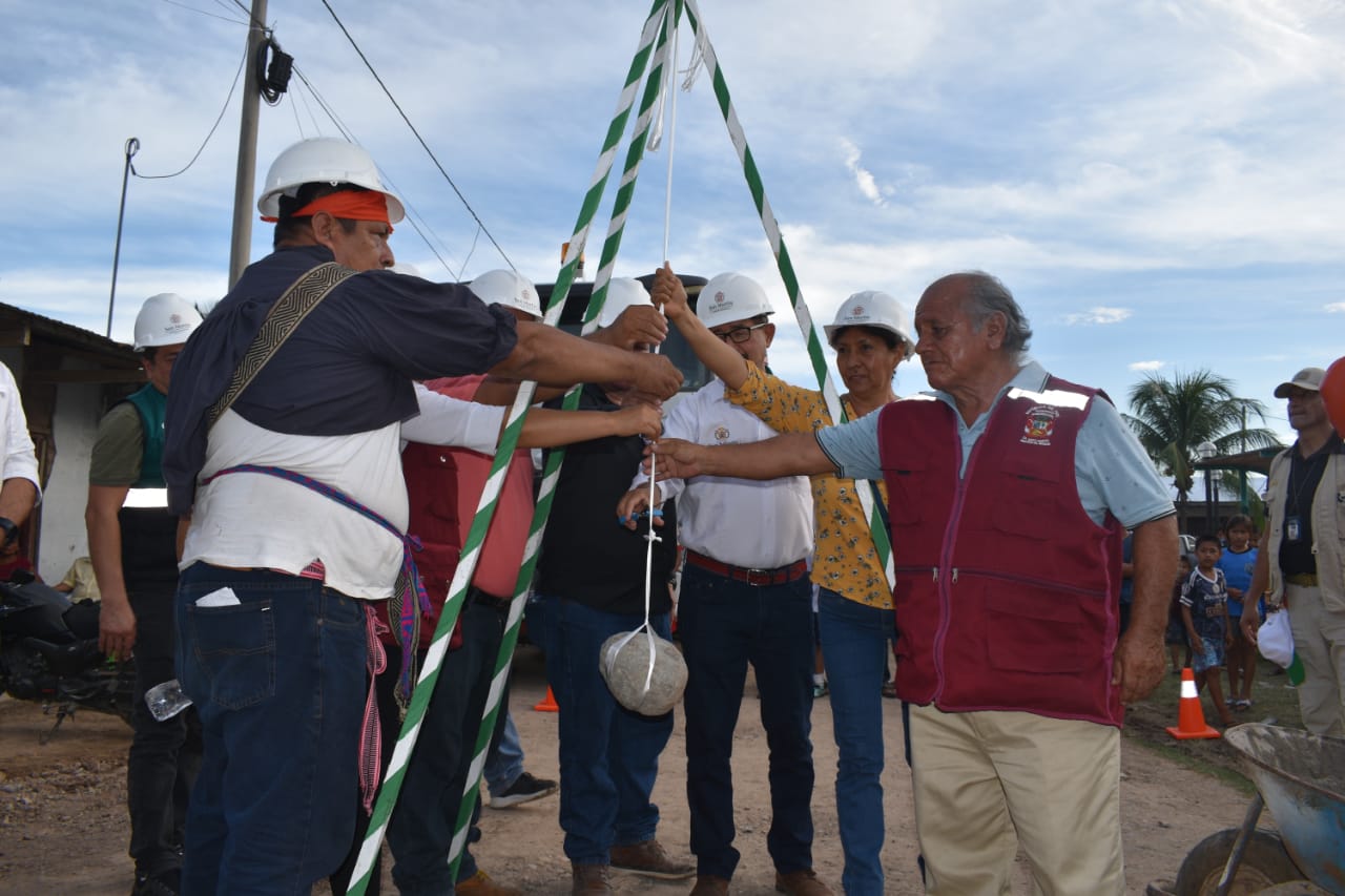 Autoridades participantes