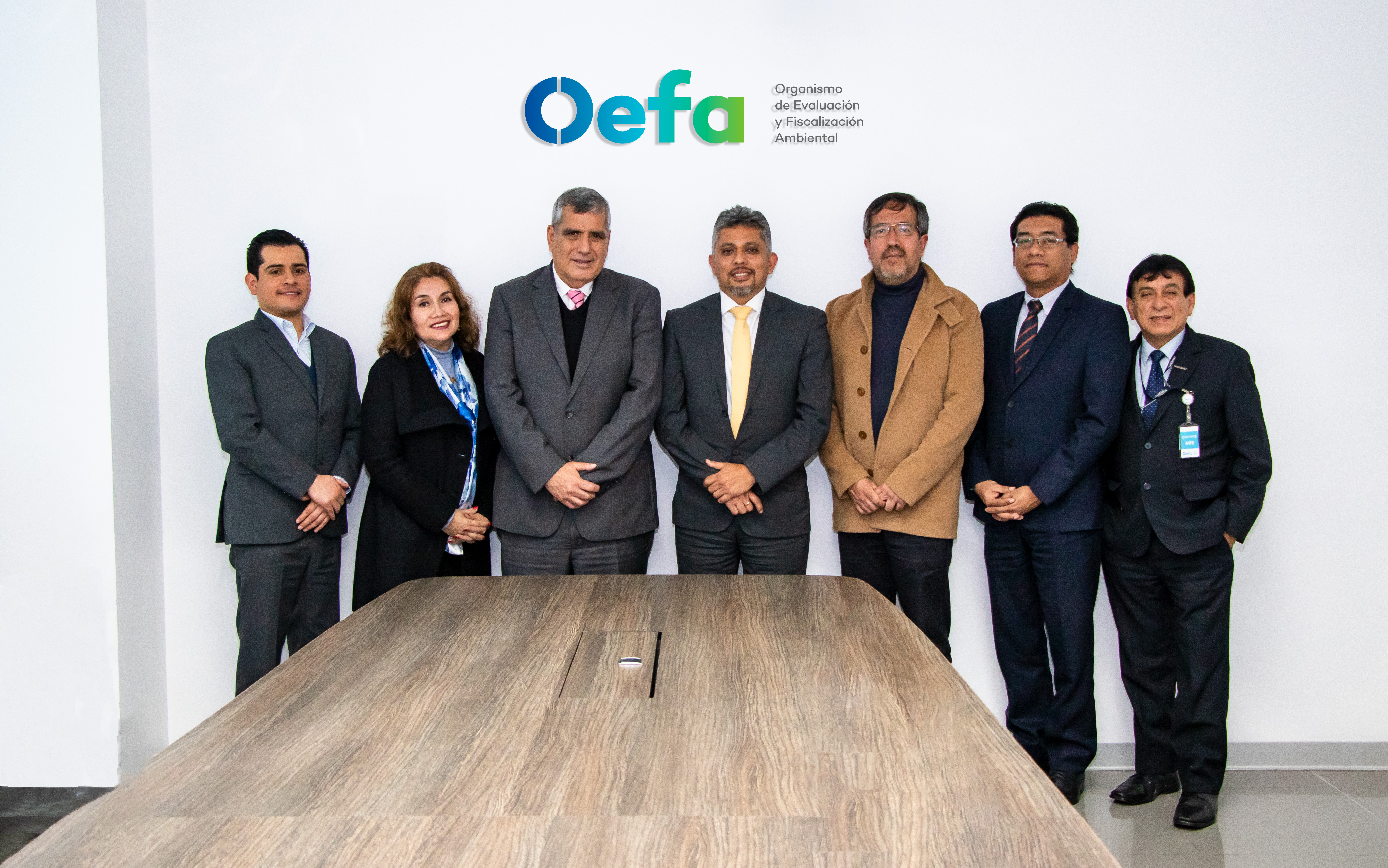 OEFA comparte experiencia de transformación digital con representantes del Ingemmet