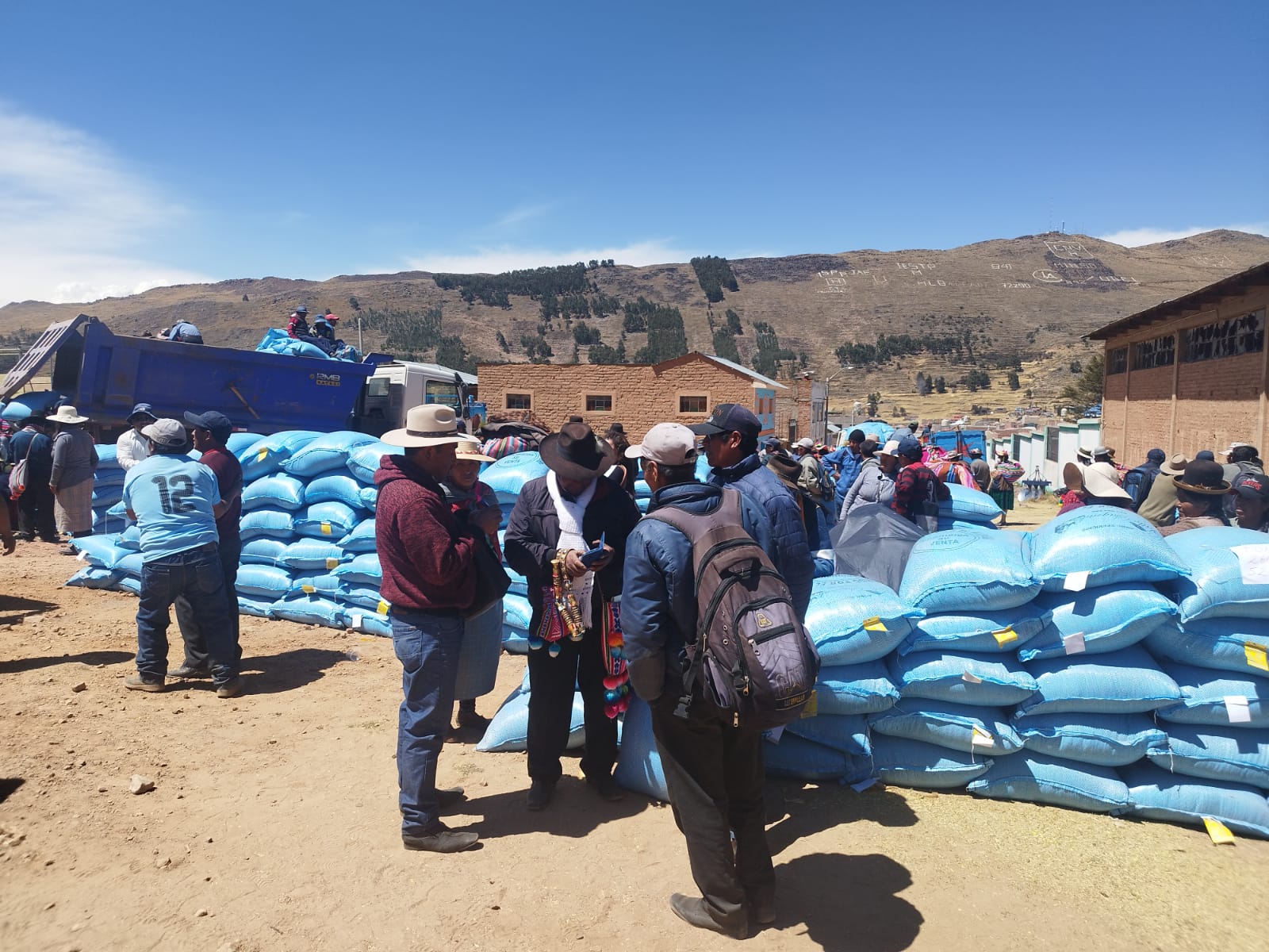 A la fecha se han entregado 55 mil kilos de semillas, respecto a la asignación de estos insumos a nivel de todo el departamento.