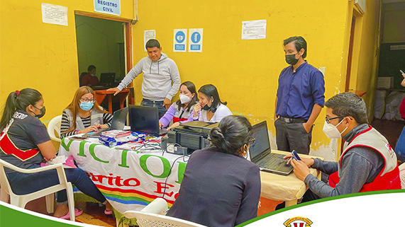 FERIA DEL EMPLEO EN LA VICTORIA