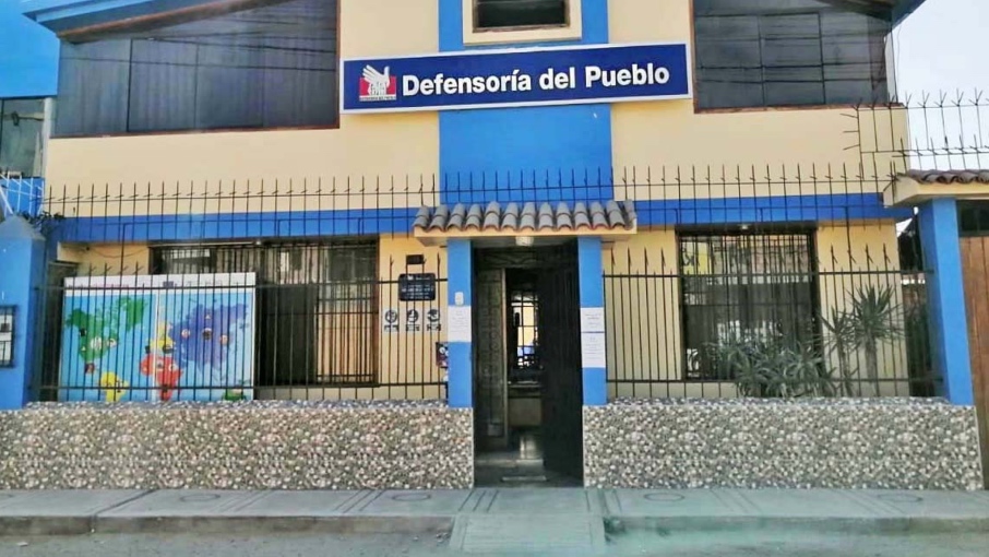 Foto de fachada de oficina defensorial