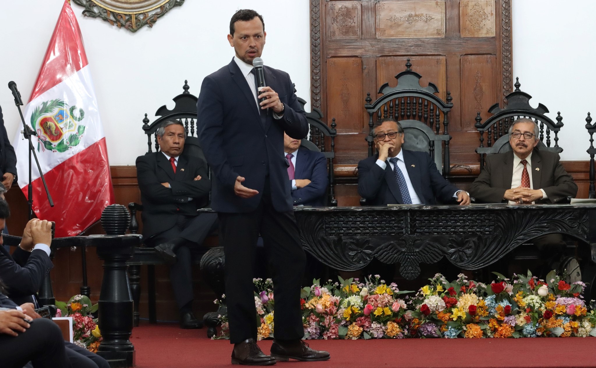 Presidente del Ceplan, Giofianni Peirano en su exposición en la Universidad Nacional de Trujillo