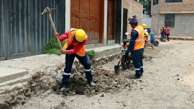 Municipalidad de Cajamarca continúa con el mejoramiento y rehabilitación rutinario de calles en el Barrio Pueblo Libre