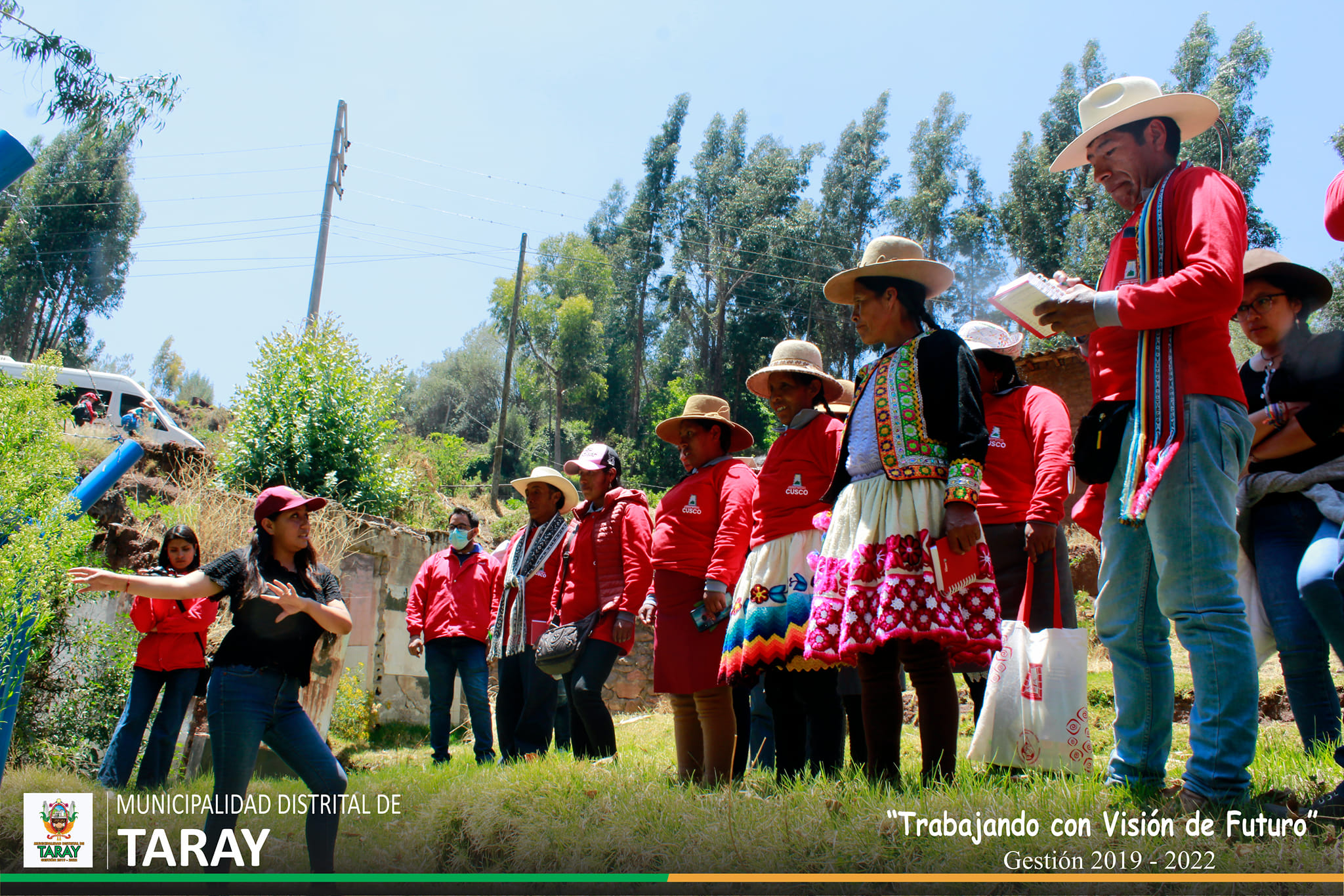 Foto de pasantía de dirigentes comunales de la microcuenca suyckutambo