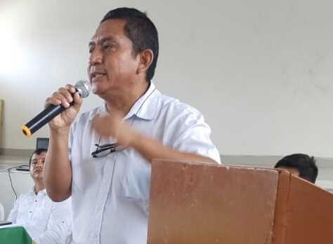Participando como ponente en el evento vocacional dirigido a estudiantes de 5to grado de secundaria del distrito de Paimas.