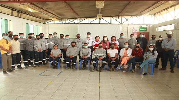 empresa SUNSHINE es capacitado en materia de Seguridad y Salud en el Trabajo.