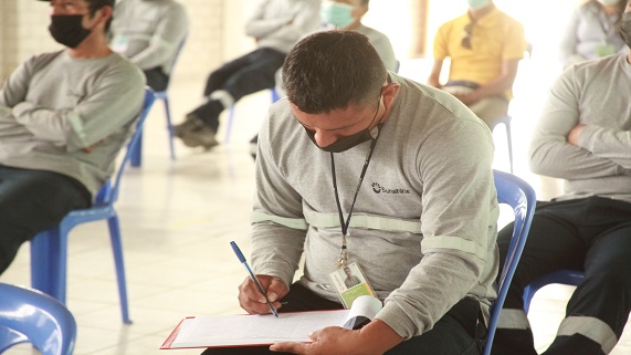 empresa SUNSHINE es capacitado en materia de Seguridad y Salud en el Trabajo.