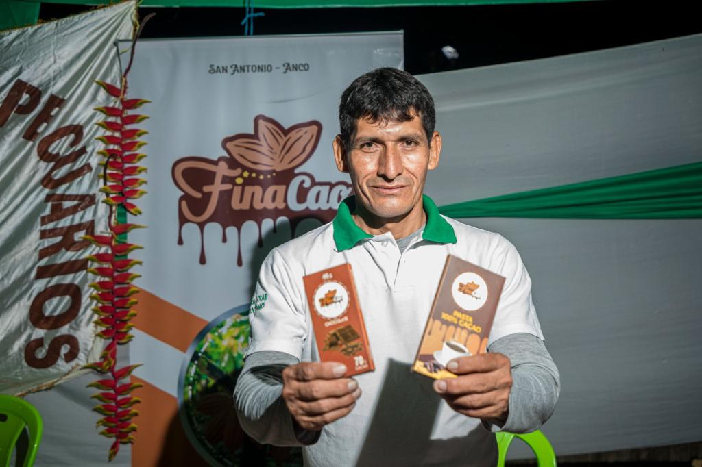 Vraem: Emprendimientos promovidos por Devida ofertaron sus mejores productos en feria de cacao y chocolate