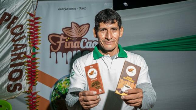 Vraem: Emprendimientos promovidos por Devida ofertaron sus mejores productos en feria de cacao y chocolate