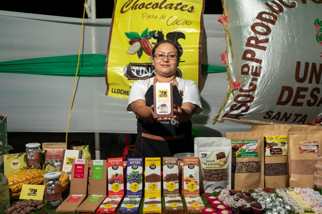 Vraem: Emprendimientos promovidos por Devida ofertaron sus mejores productos en feria de cacao y chocolate