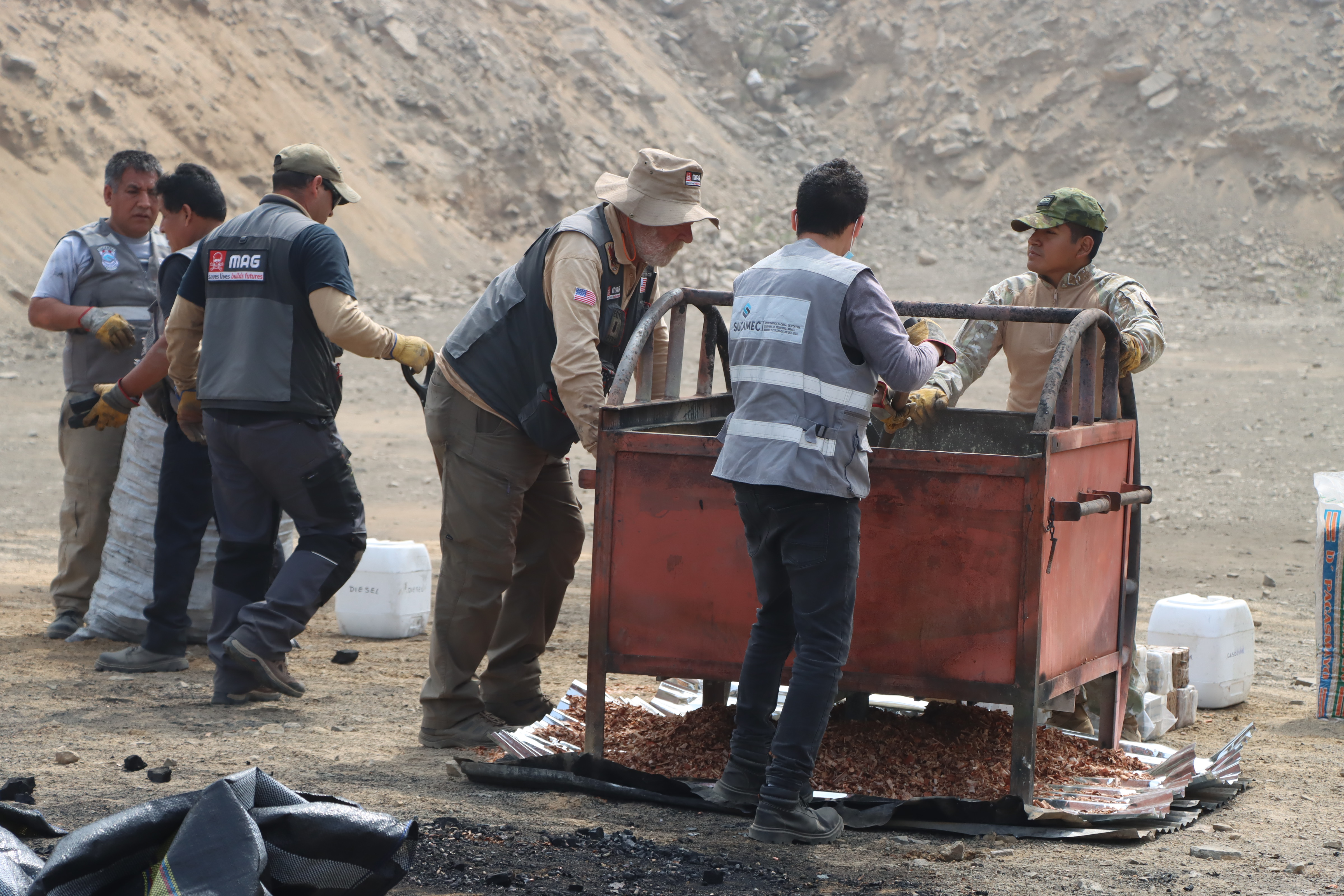 Destrucción de 339 mil municiones