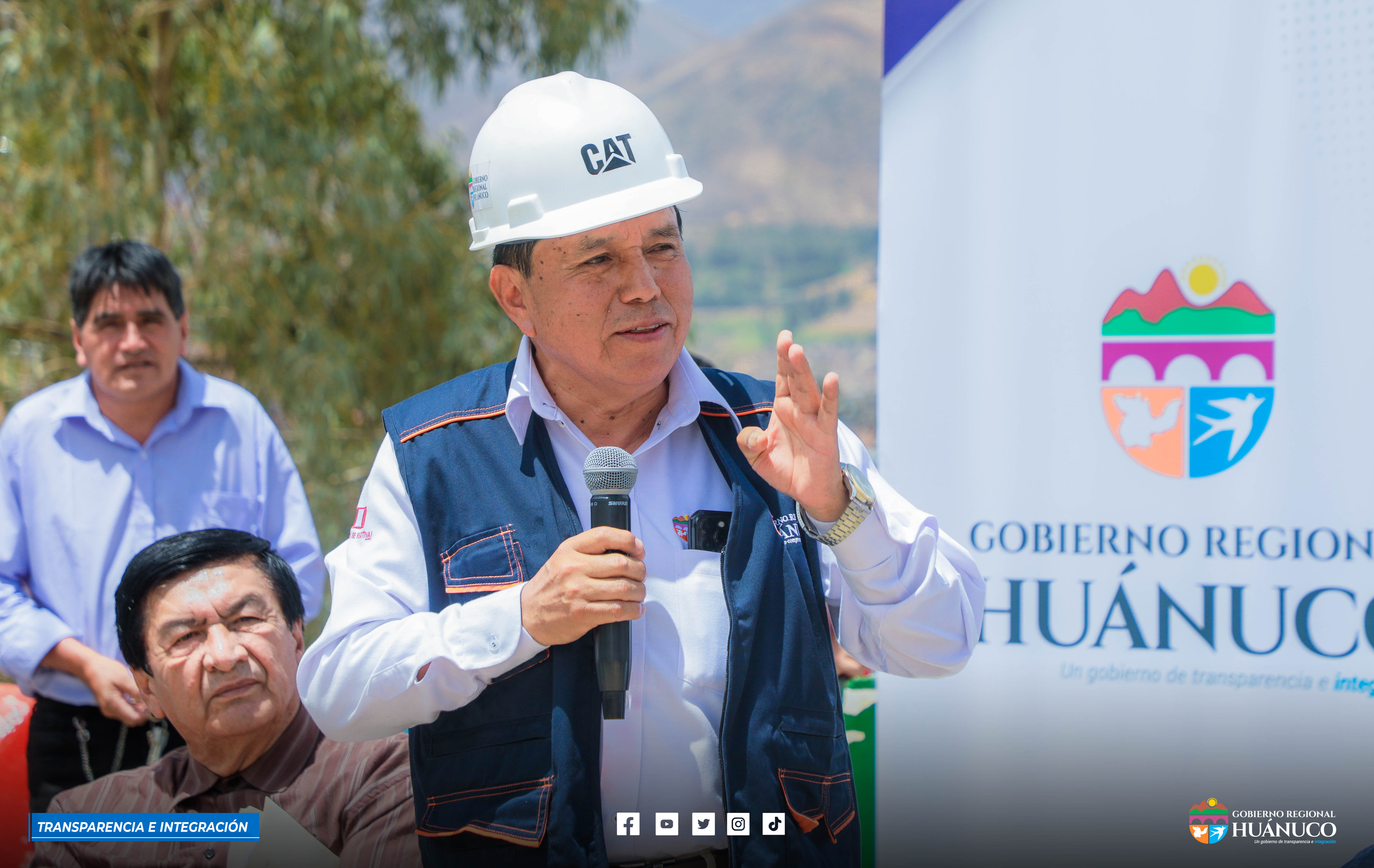 INICIA CONSTRUCCIÓN PISTAS Y VEREDAS DEL ASENTAMIENTO HUMANO LAS TERRAZAS DE LLICUA