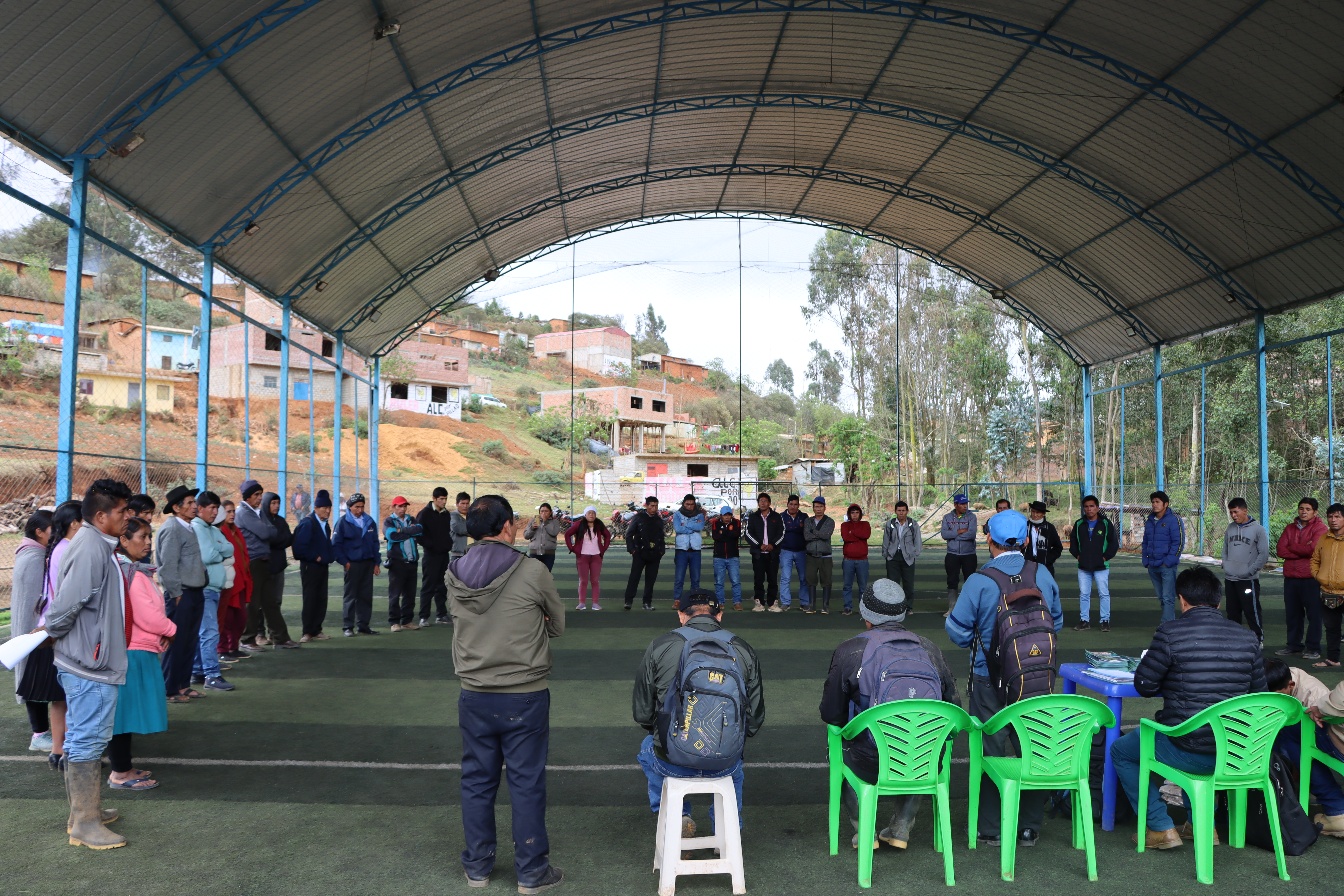 CAPACITAN A AGRICULTORES