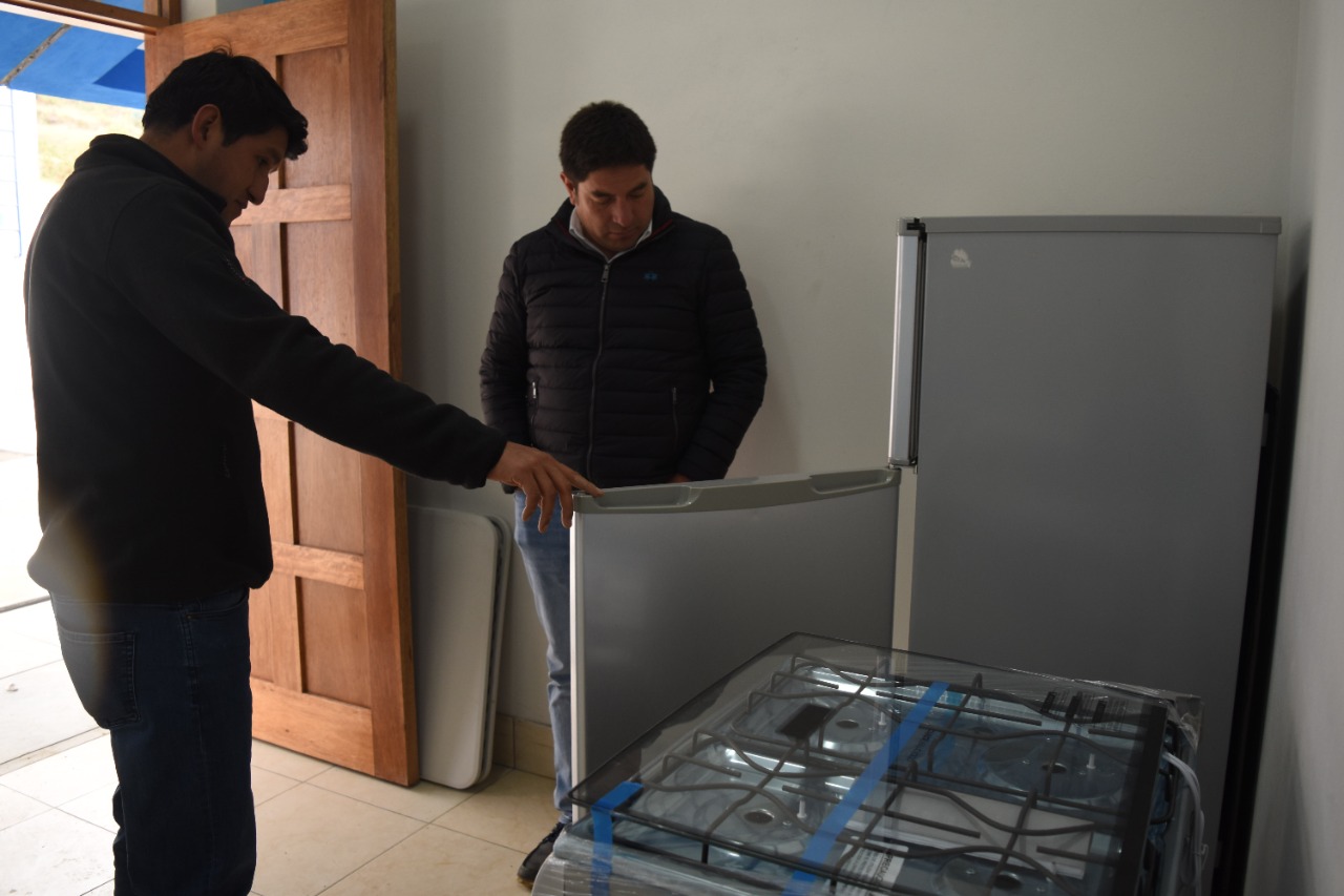 Moderna infraestructura educativa en Purupamba ya está casi lista para su entrega