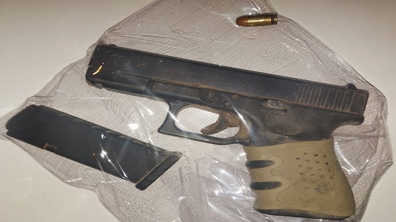 Incautan drogas, armas, vehículos y dinero a seis integrantes de una presunta red de tráfico de drogas