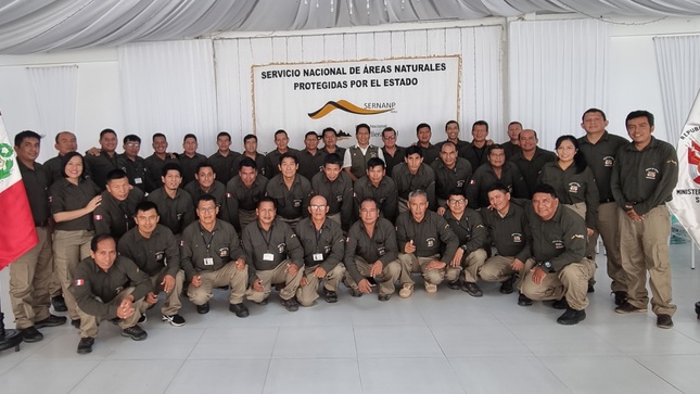 Capacitación a guardaparques del Parque Nacional Cordillera Azul