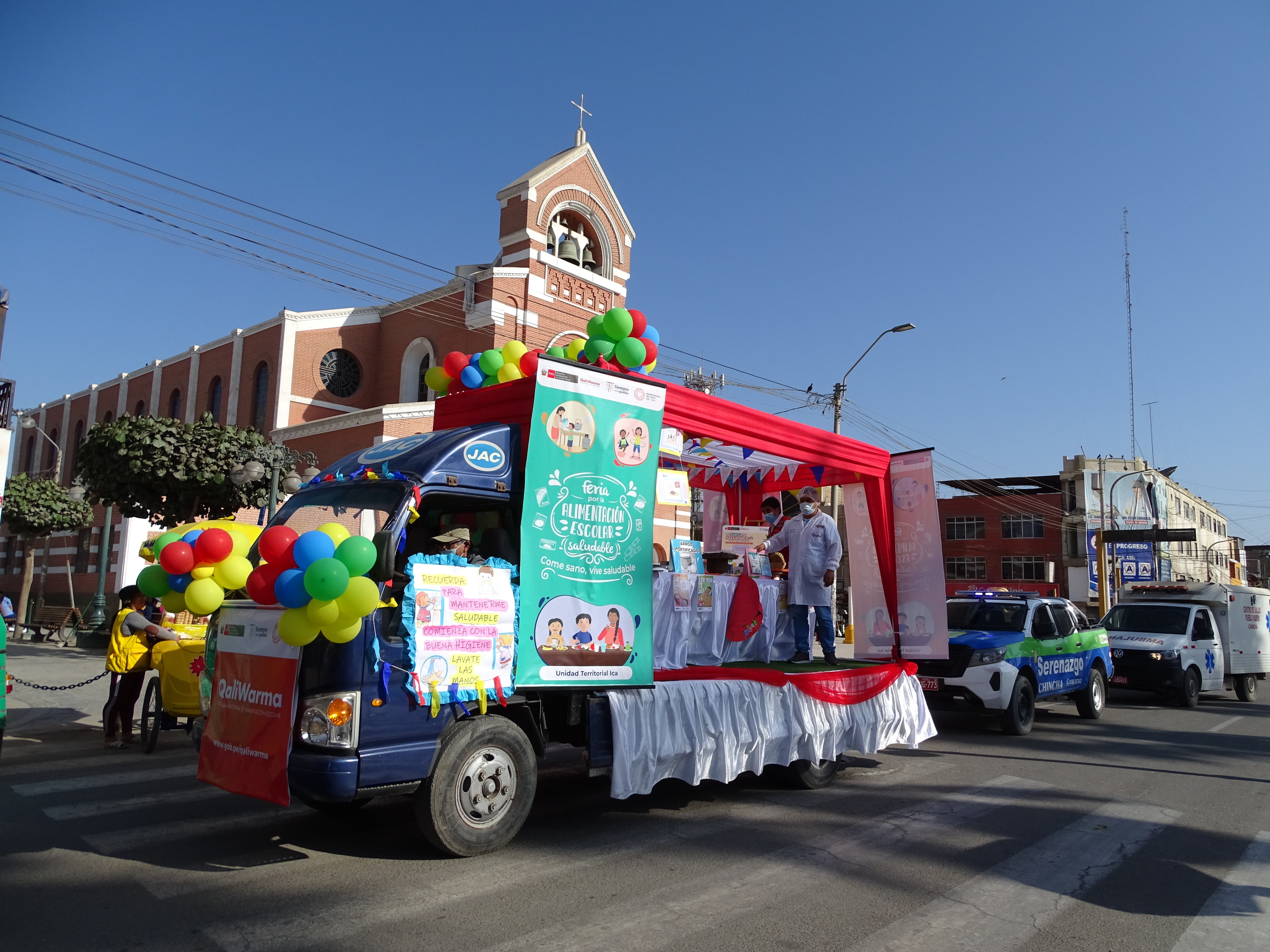 Feria móvil en Chincha