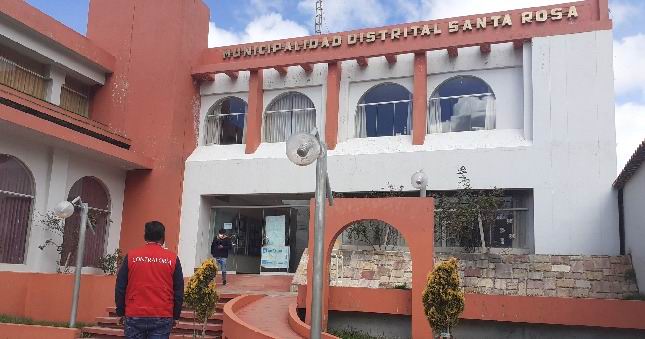 Contraloría detectó que Municipalidad de Santa Rosa adjudicó obra de agua potable a postor con oferta más elevada