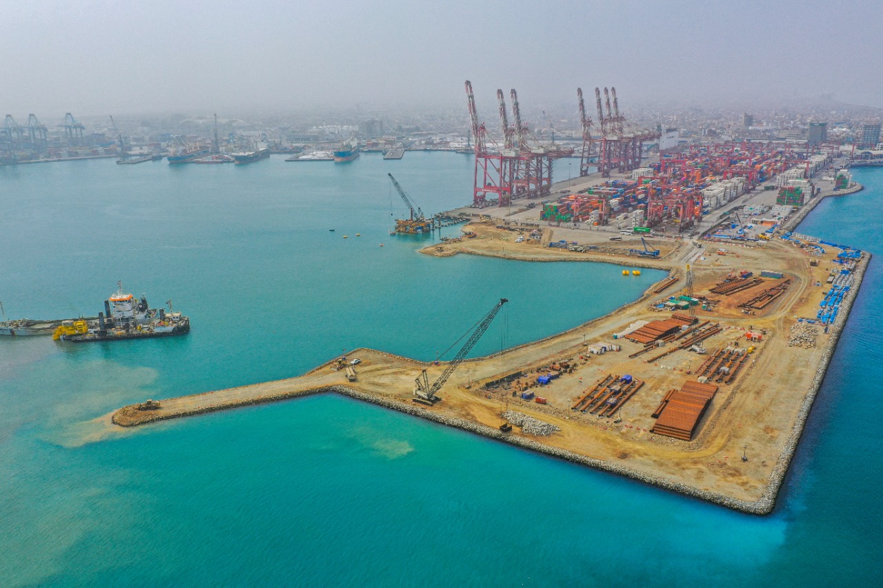 Ampliación del Muelle Sur del Callao tiene un avance del 36.7% y permitirá recibir a gigantescas embarcaciones