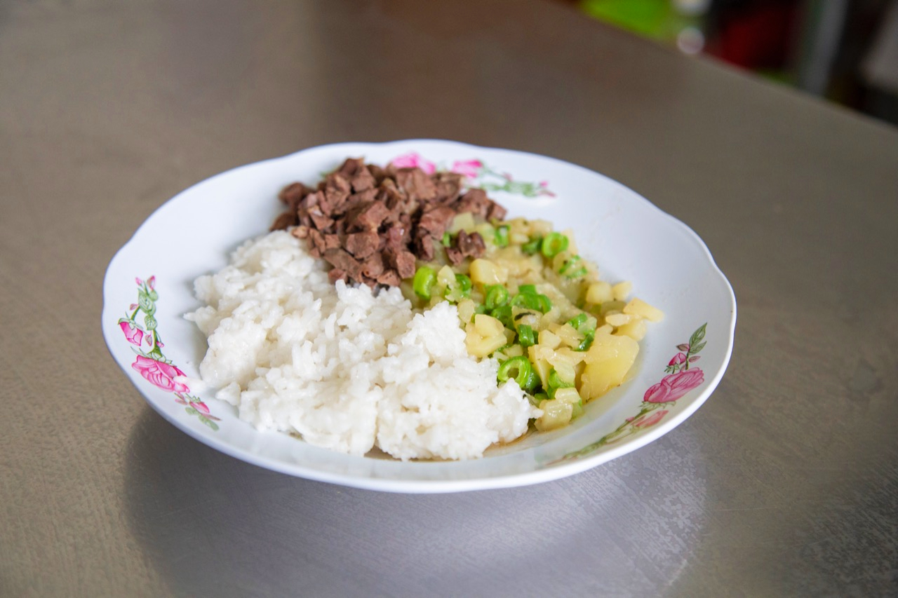 Cocinando con Cuna Más arroz fortificado