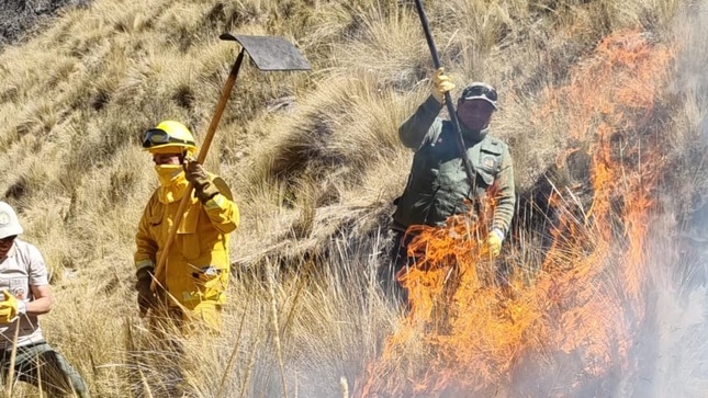 Capacitación incendios forestales en la Reserva Paisajística Nor Yauyos Cochas