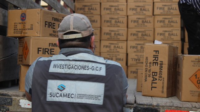 Sucamec incauta casi 7 toneladas de pirotécnicos en dos viviendas de Villa María del Triunfo