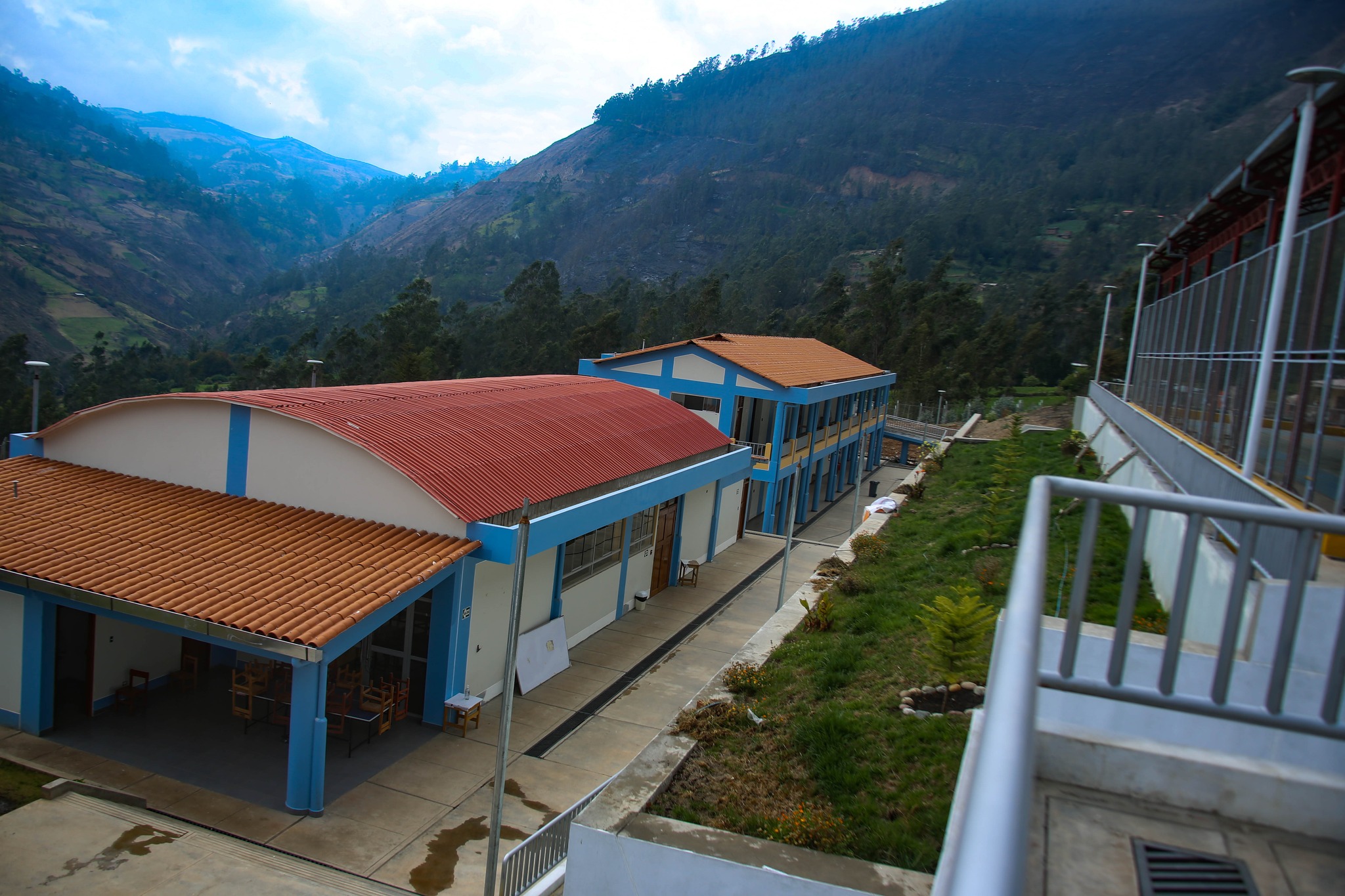 Vistal panorámica de uno de los pabellones de la IE Juan A. Trelles