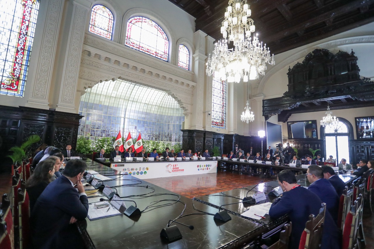 Ministro en Gore 17