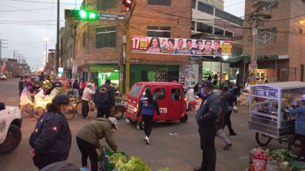 Gerencia de Servicios Públicos realiza ordenamiento de la cuadra 11 y 12 del sector de la Parada