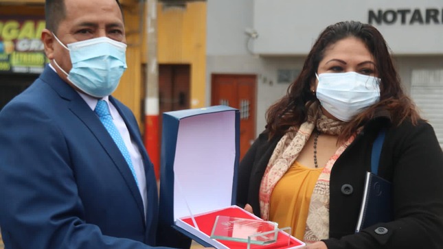 Municipalidad rinde homenaje a Kenllu Sifuentesy a Avilio Céspedes 