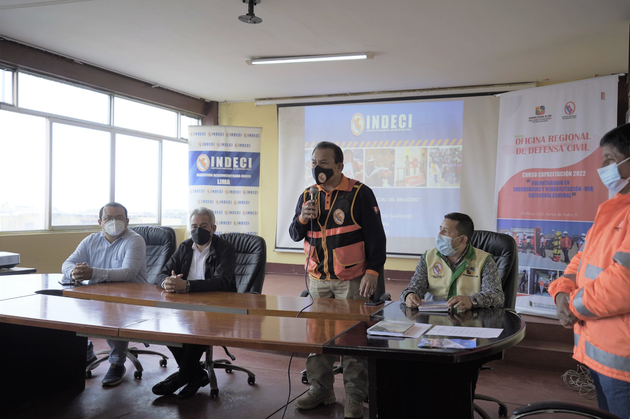 Curso de capacitación del voluntariado en emergencias y rehabilitación