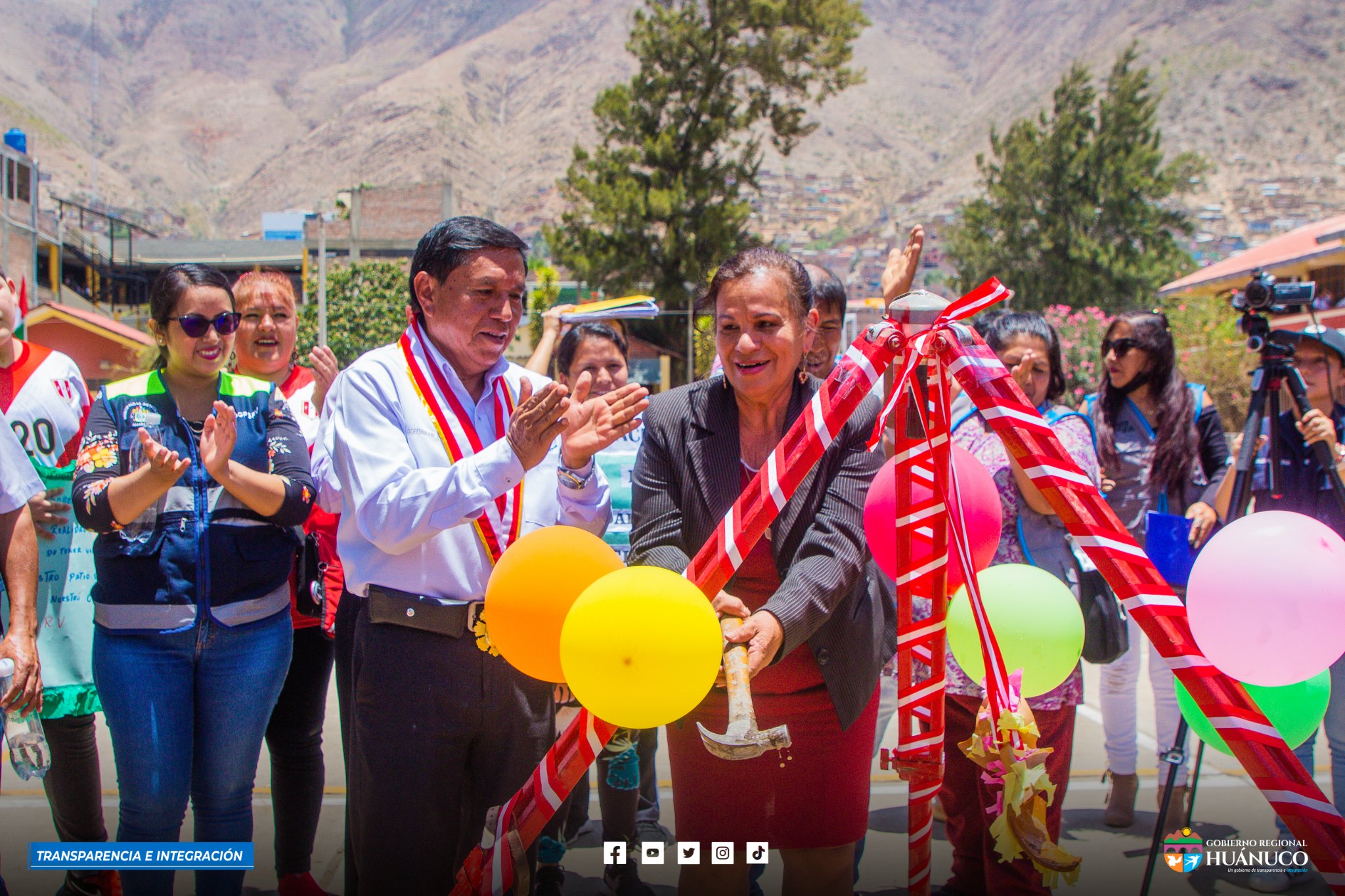 CONSTRUCCIÓN DEL TECHO DE LA INSTITUCIÓN EDUCATIVA JULIO ARMANDO RUÍZ VÁSQUEZ DE AMARILIS