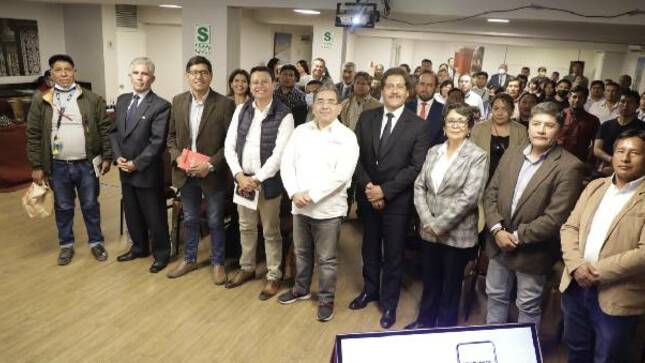 Contraloría informó a autoridades electas de Arequipa estado de obras paralizadas e inversiones públicas en la región 