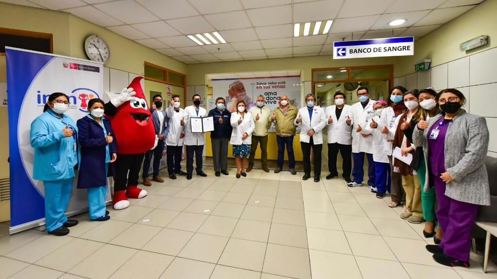 Banco de sangre del INSN San Borja es el primer centro con autorización sanitaria en el país