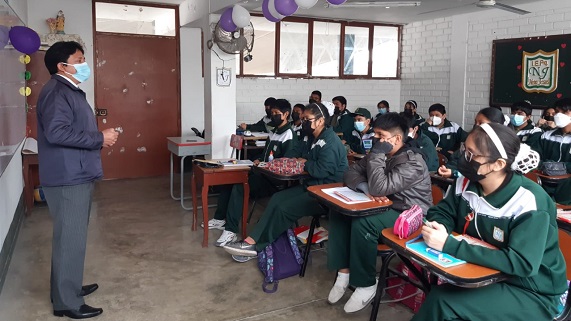 Capacitan a docentes y estudiantes sobre las “infracciones y sanciones en adolescentes