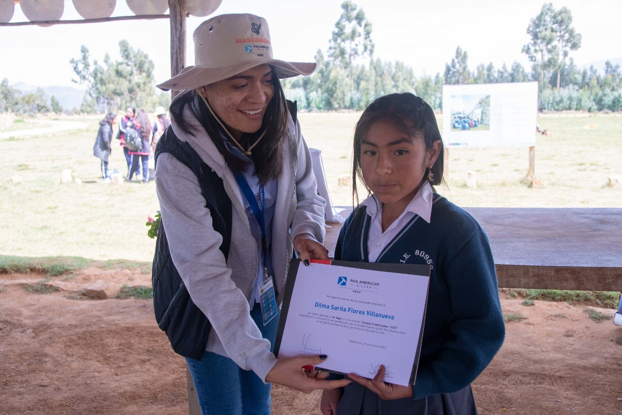 Ministerio de Cultura: Premian a escolares que participaron en el concurso de Relatos Tradicionales - 2022