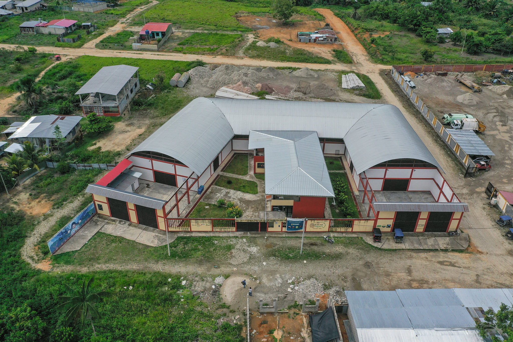 Instalaciones de Industrias del Cacao del Perú (Incacaope) en Tocache