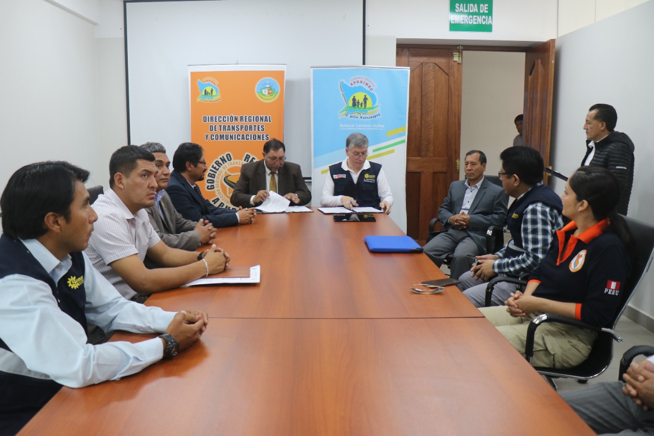 Reunión con representantes del Gore Apurímac y el Senamhi